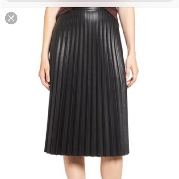 NWT Hannah Banana Faux Fur//Vegan Leather Skirt Set ~ Size 4 5 ~ $104